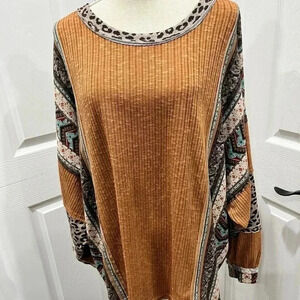 Gigio mixed media Oversized bohemian scoop neck, ribbed, sweater ❤️